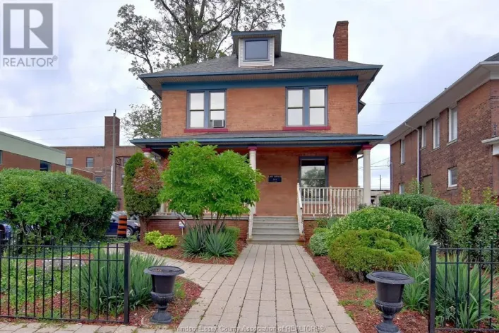 518 Victoria AVENUE, Windsor