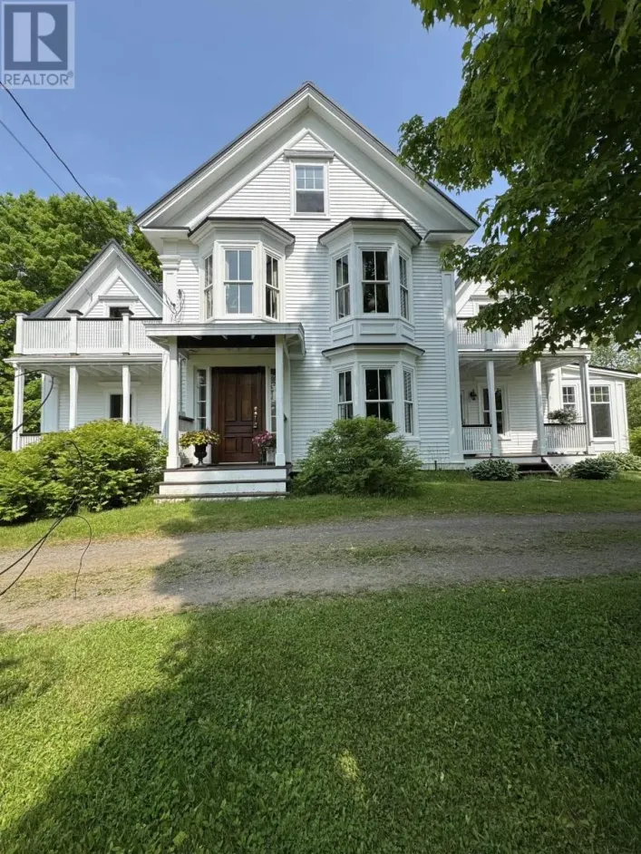 5183 Highway 2, Bass River