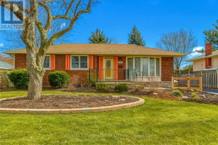 5186 BROMLEY ROAD, Burlington