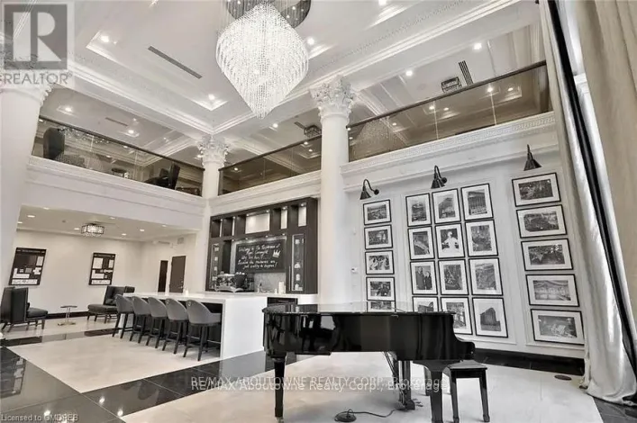 519 - 118 KING STREET E, Hamilton