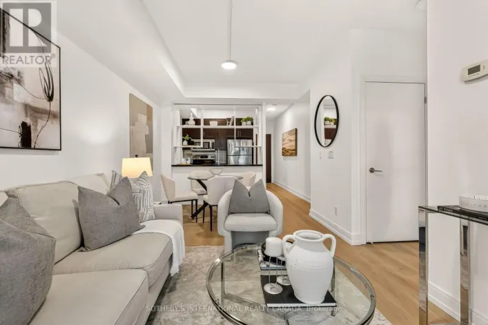 519 - 135 VILLAGE GREEN SQUARE, Toronto