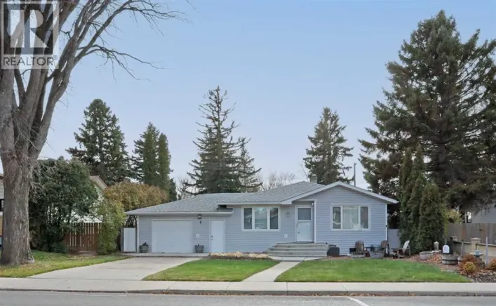 519 2 Avenue W, Brooks