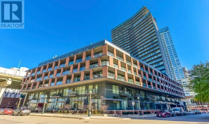519 - 20 BRUYERES MEWS, Toronto