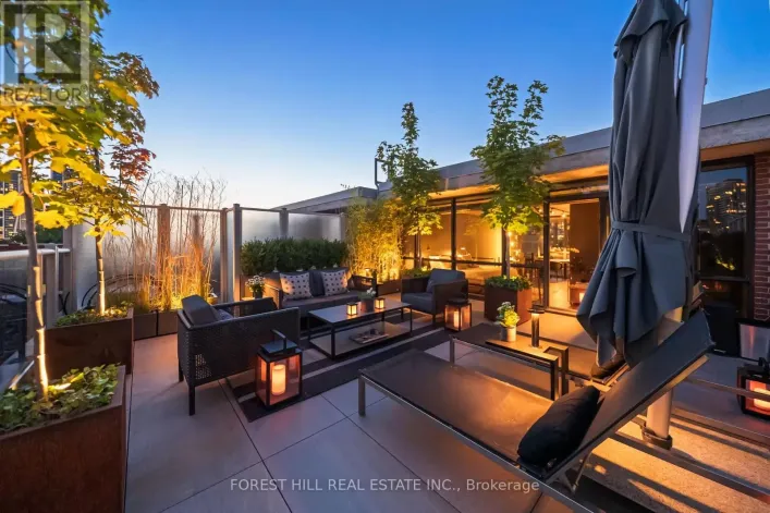 519 - 62 NIAGARA STREET, Toronto