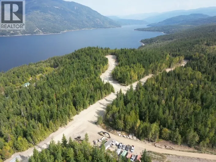 5193 Ivy Road, Eagle Bay