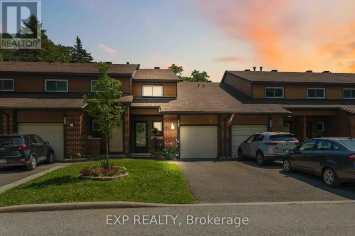 52 - 2078 ORIENT PARK DRIVE, Ottawa