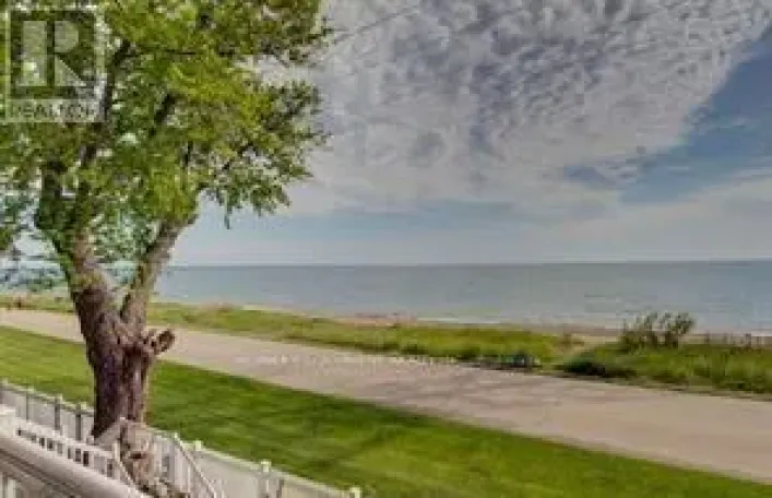 52 - 337 BEACH BOULEVARD, Hamilton