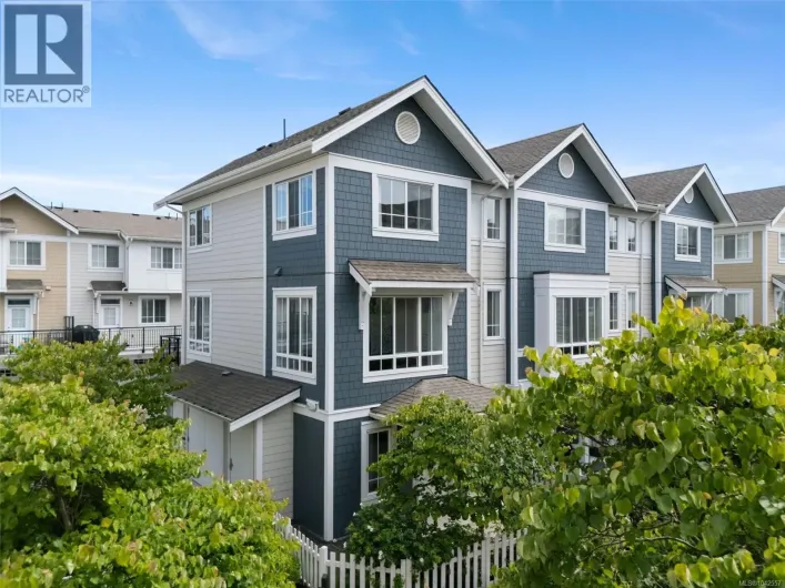 52 370 Latoria Blvd, Colwood