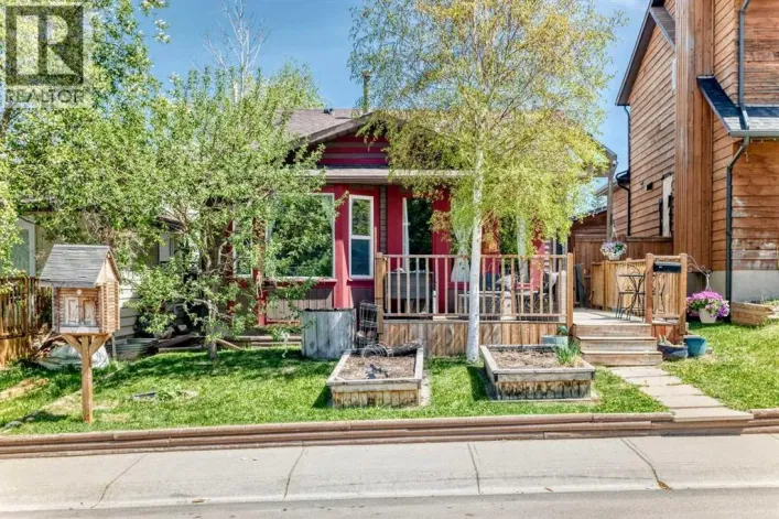 52 Beacham Road NW, Calgary