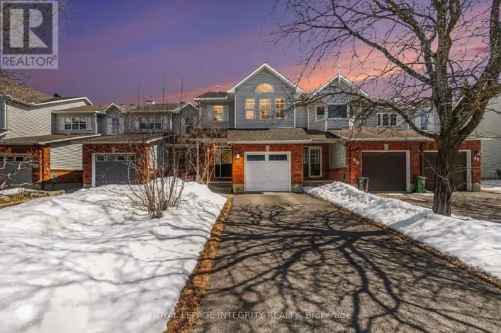 52 BLACKDOME CRESCENT, Ottawa