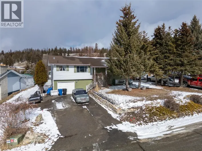 52 BRECCIA Drive, Logan Lake