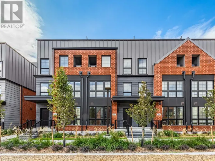 52 BURLEIGH MEWS, Vaughan