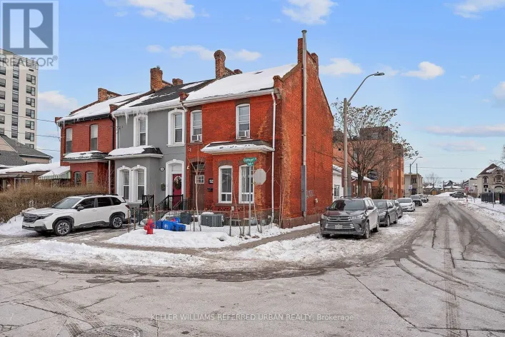 52 CATHCART STREET, Hamilton