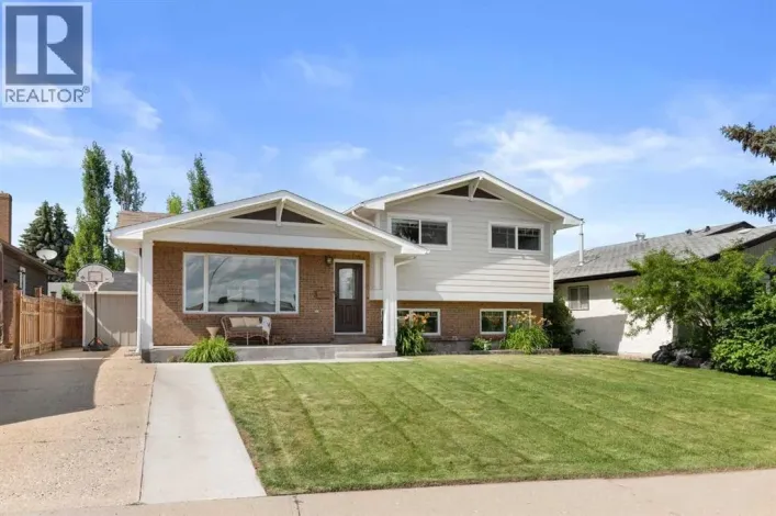 52 Cunliffe Crescent SE, Medicine Hat