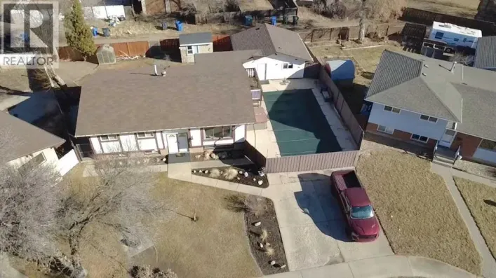 52 Cypress Way SE, Medicine Hat