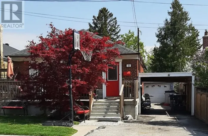House for sale: 52 ELLENDALE DRIVE, Toronto