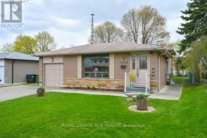 52 ELLWOOD DRIVE E, Caledon