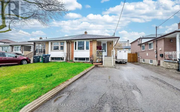 52 GARFIELD CRESCENT, Brampton