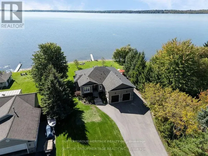 52 HILLSIDE DRIVE, Kawartha Lakes