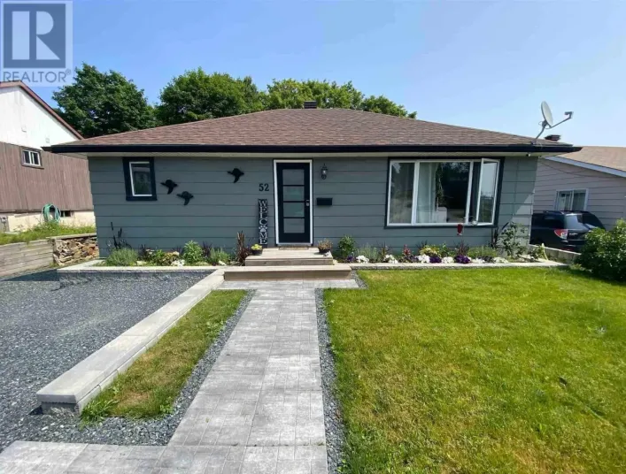 52 Hutchison AVE, Elliot Lake