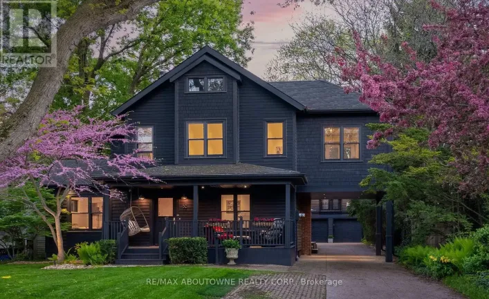 52 KERR STREET, Oakville