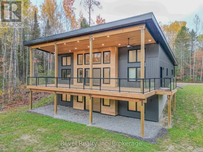 52 LAURENTIAN CRESCENT, Mattawan