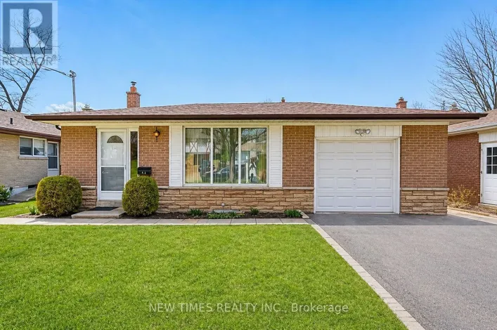 52 LEHAR CRESCENT, Toronto