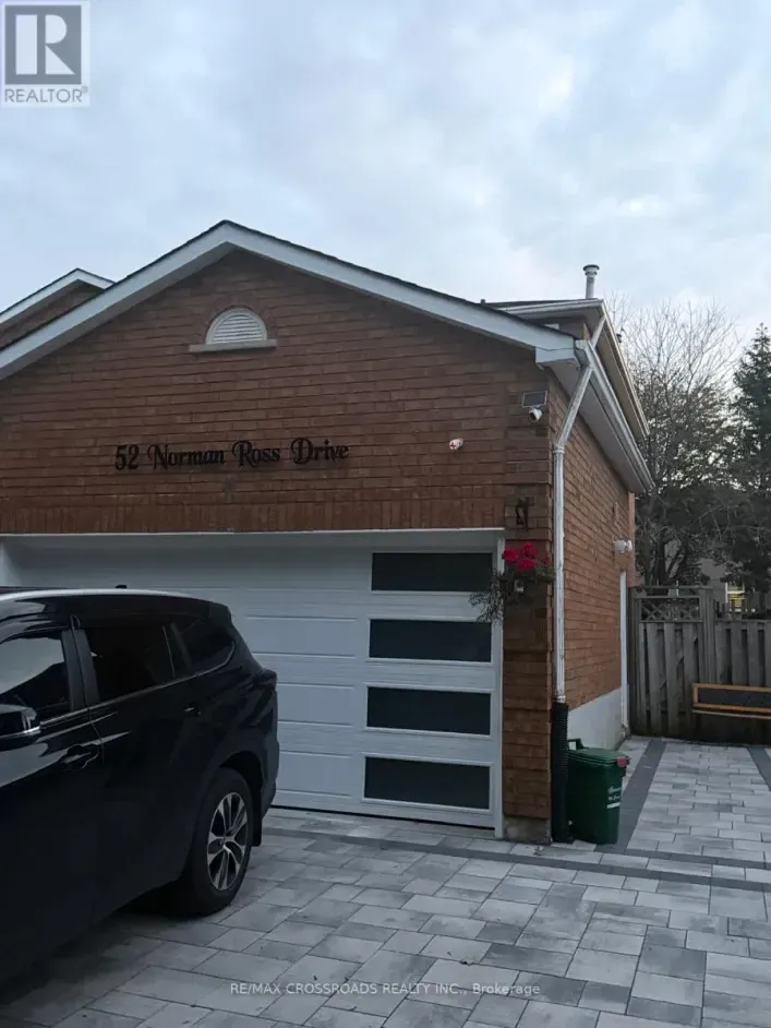 52 NORMAN ROSS DRIVE, Markham