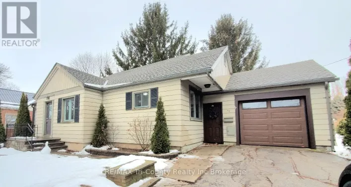 52 NORTH STREET W, Tillsonburg