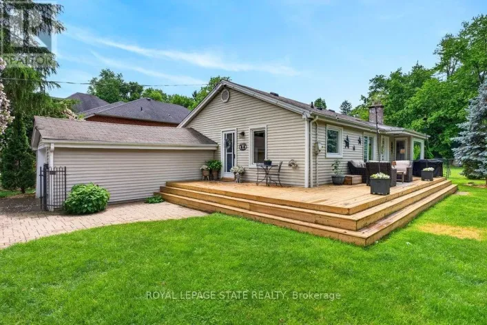 52 ORCHARD DRIVE, Hamilton