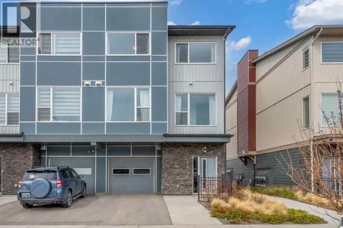 52 Saddlestone Drive NE, Calgary