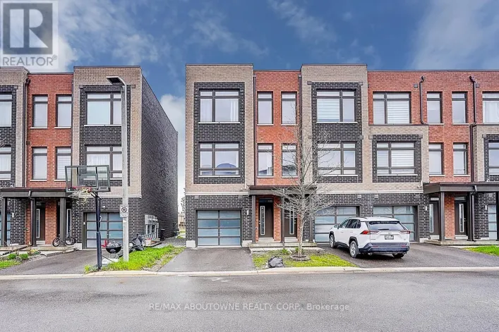 52 SAINTFIELD DRIVE, Vaughan