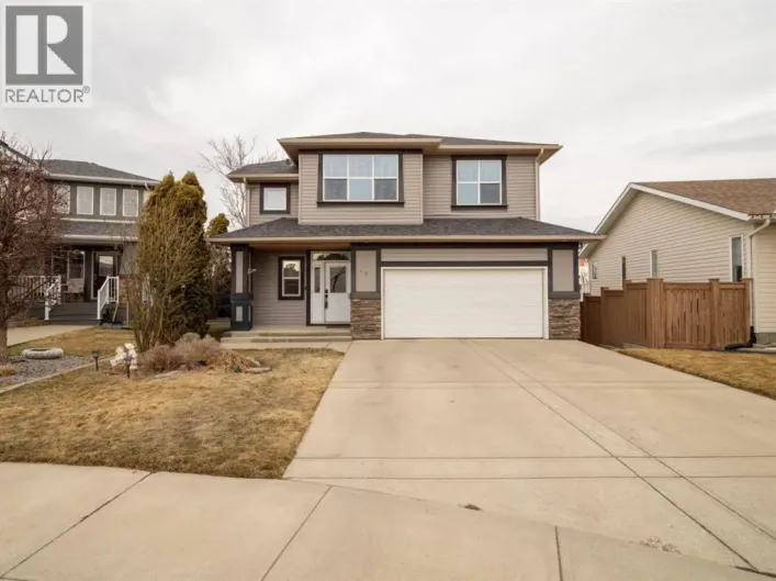 52 Salish Bay W, Lethbridge