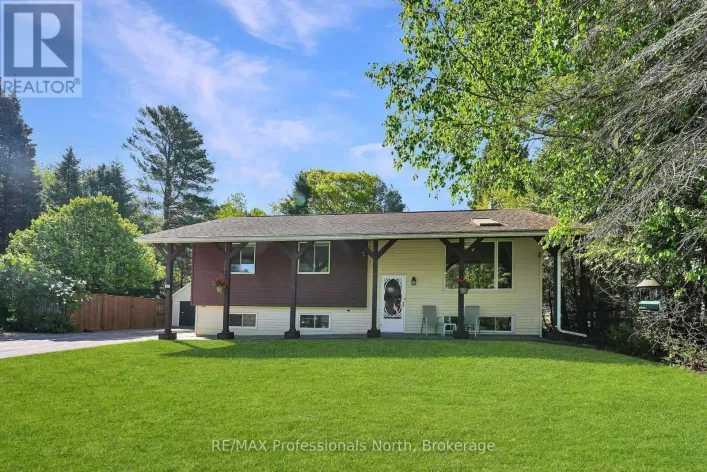 52 SOUTH WATER STREET, Minden Hills