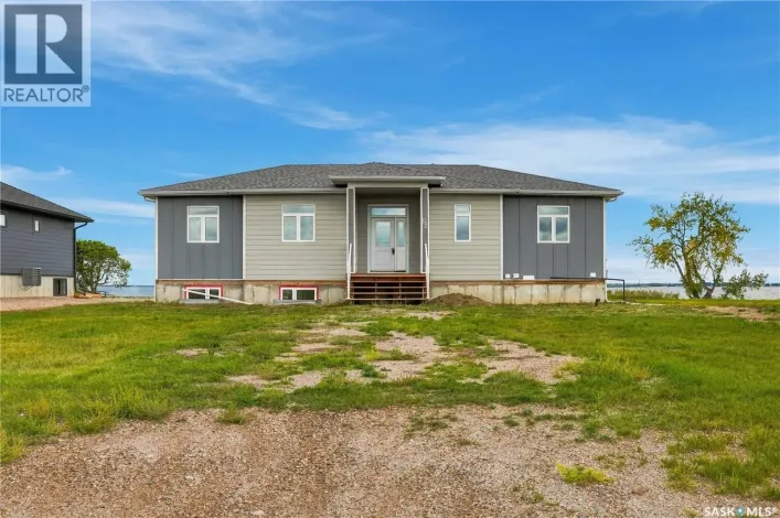House for sale: 52 Sunset Acres LANE, Last Mountain Lake East Side