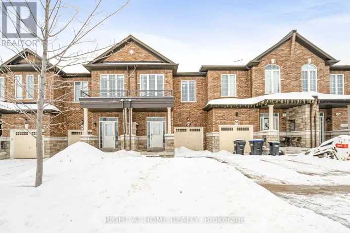 52 VETERANS STREET, Bradford West Gwillimbury