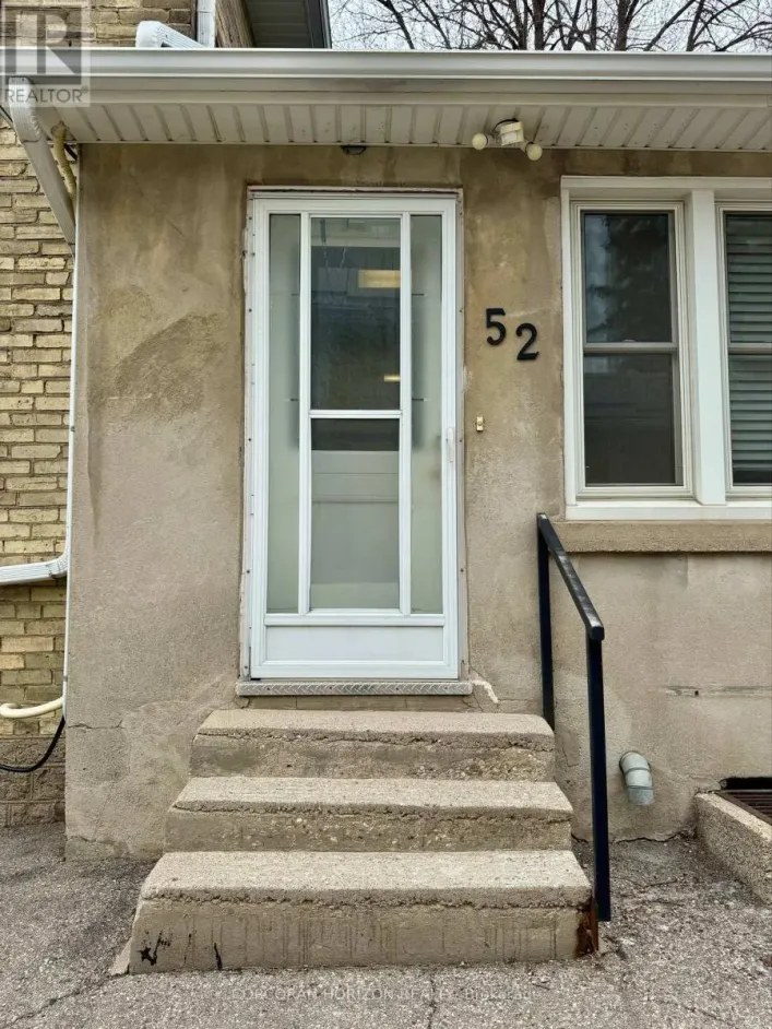52 WALTER STREET, Kitchener