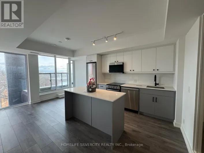 520 - 2 MANDERLEY DRIVE, Toronto