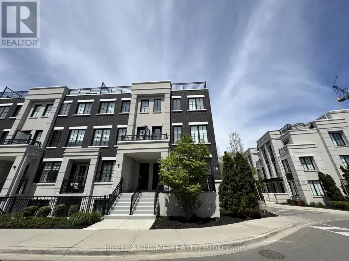 520 - 657 CRICKLEWOOD DRIVE, Mississauga