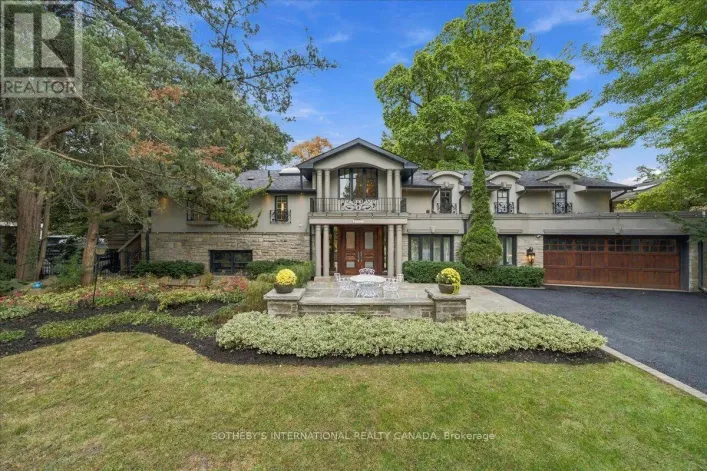 520 ARROWHEAD ROAD, Mississauga