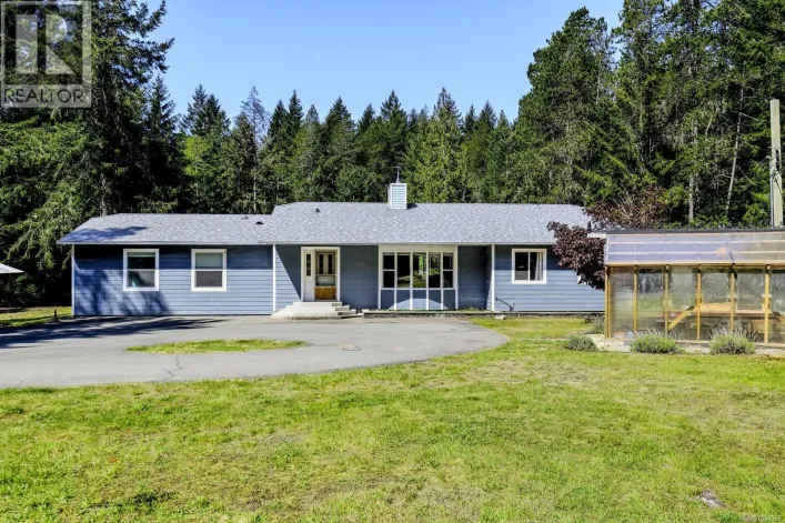 520 Corcan Rd, Qualicum Beach