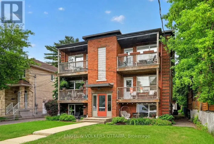 520 HILSON AVENUE, Ottawa