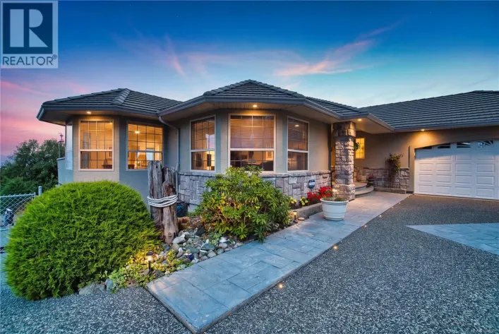5200 Laguna Way, Nanaimo