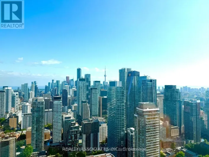 Apartment for rent: 5202 - 45 CHARLES STREET E, Toronto