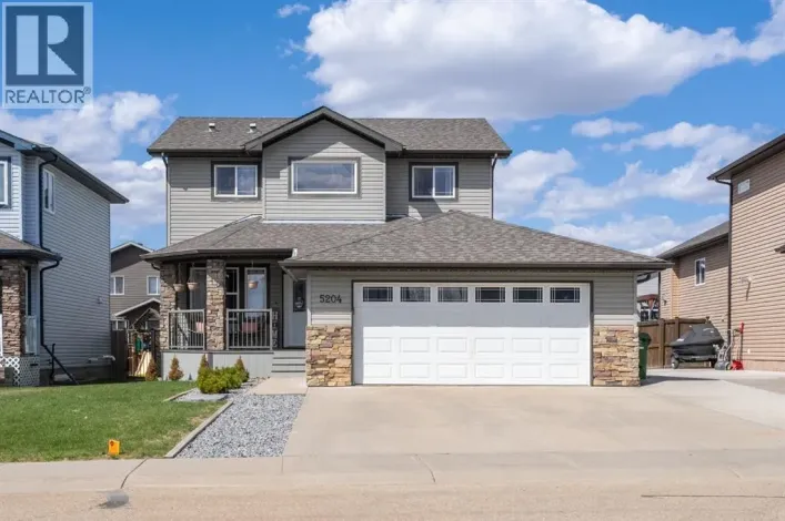 5204 33 Avenue, Camrose