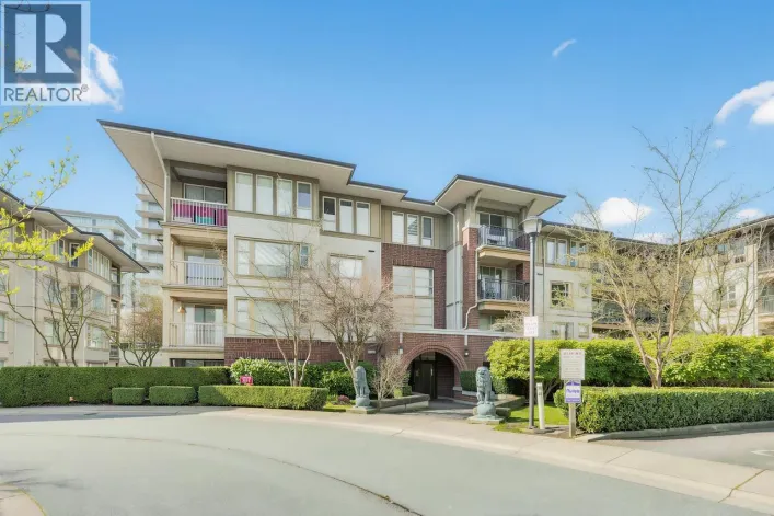 5204 5111 GARDEN CITY ROAD, Richmond