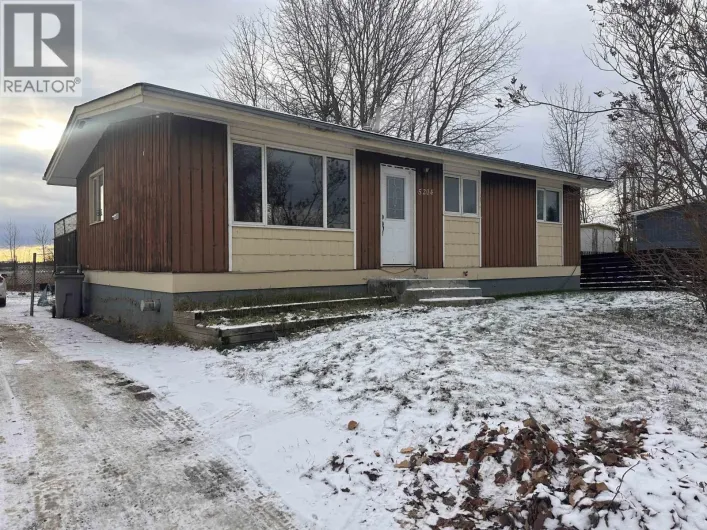 5204 TAMARACK CRESCENT, Fort Nelson