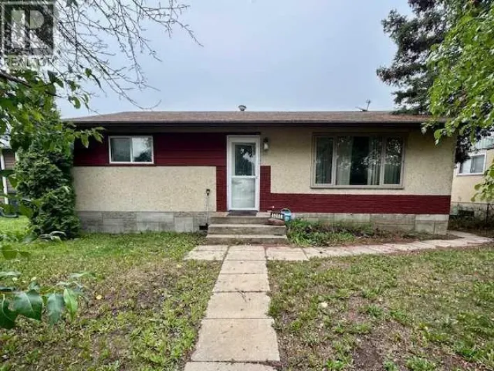 5205 50 Avenue, Grimshaw