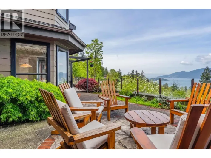 5207 ASPEN DRIVE, West Vancouver