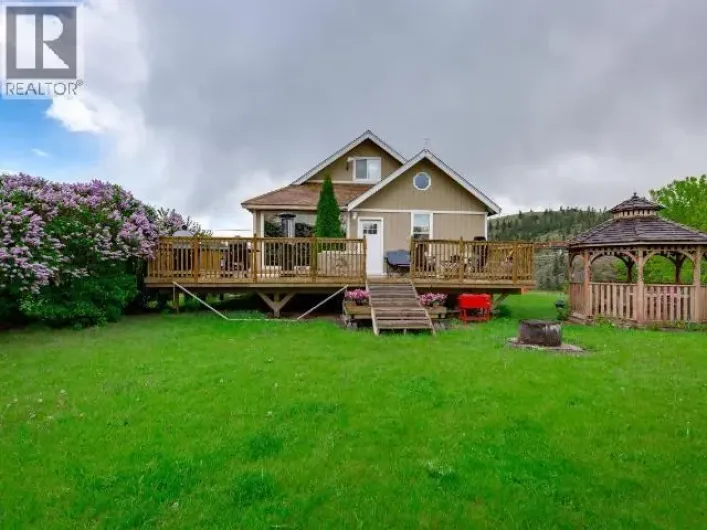 5208 TRANS CANADA Highway, Kamloops